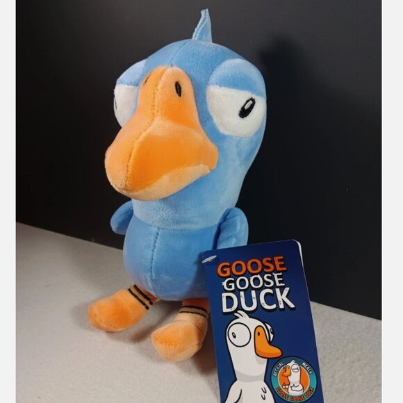 GOOSE GOOSE DUCK Plush Blue - Rare - Kawaii - Toikido - Gaggle Studios BRAND NEW - Picture 2 of 4